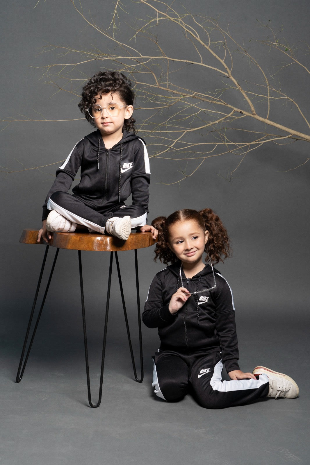 (W) Nik Adi white black