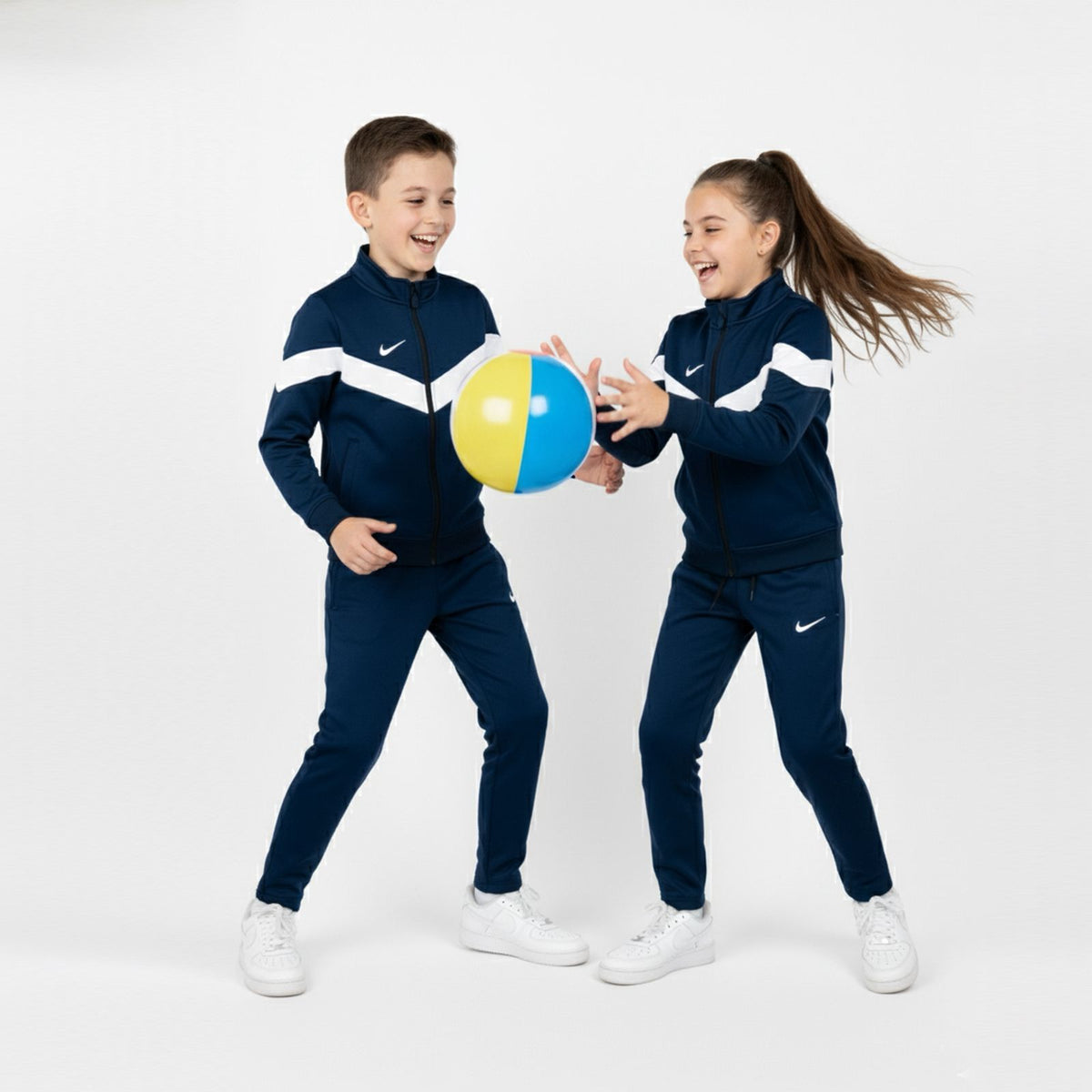 Nik navy blue white