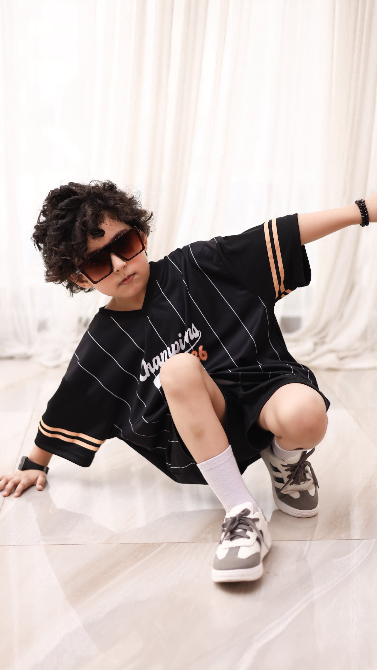 (B) CHAMP DROP SHOULDER OVERSIZED